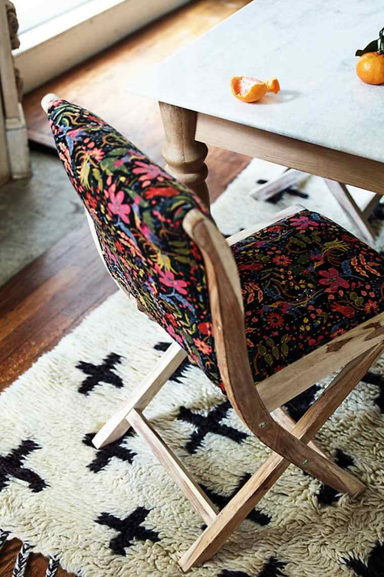 idee decoration printemps maison ameublement meuble chaise motif floral 