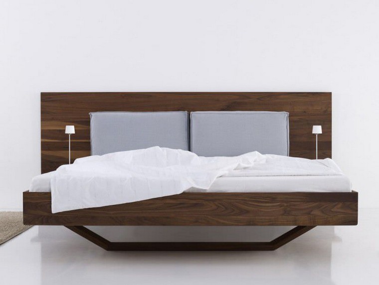 chambre moderne intérieur idée cadre bois design lampe pied