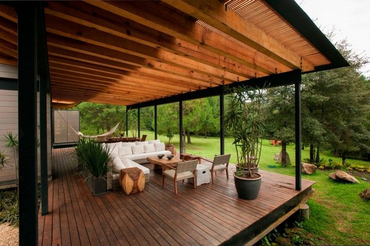 design extérieur terrasse sol bois revêtement idée pergola bois mobilier jardin