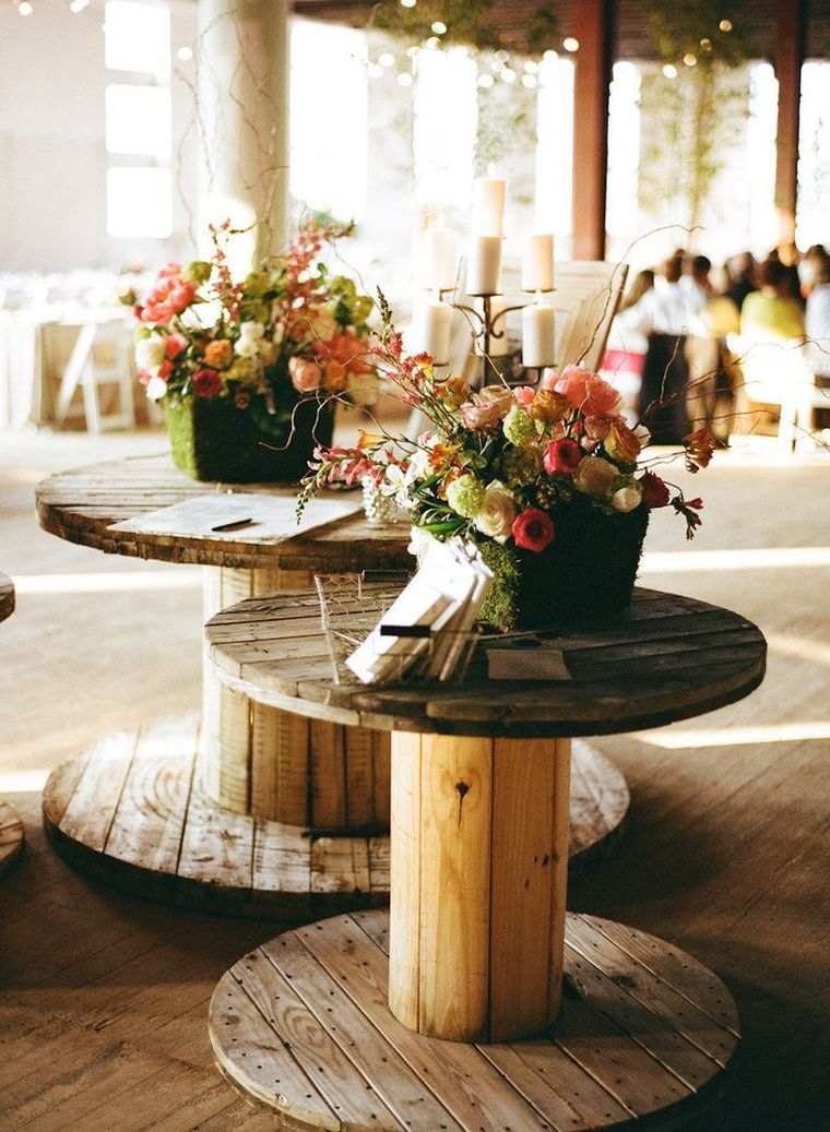 touret-table-deco-mariage-campagne-chic-style-rustique-meuble-bois