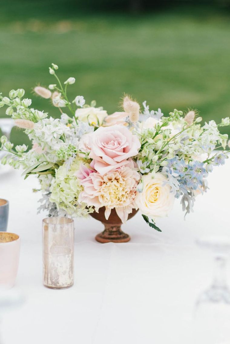 deco-mariage-romantique-decoration-de-table-fleurs-couleur-pastel-bouquet