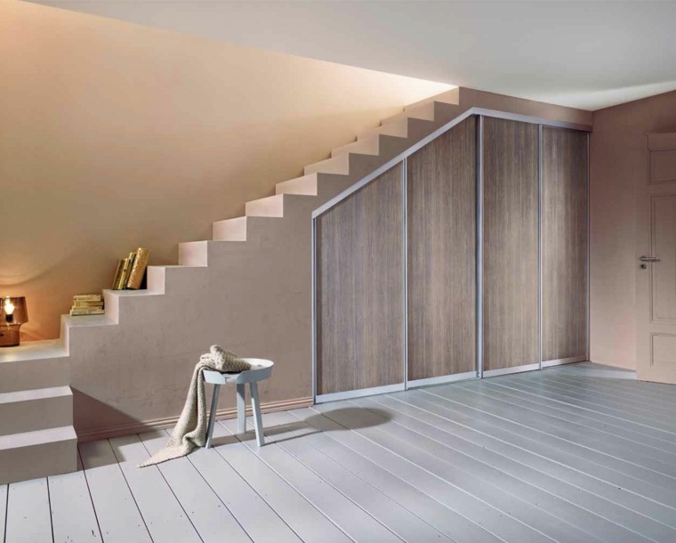 meuble chaussure sous escalier design moderne en bois et de couleur pastel