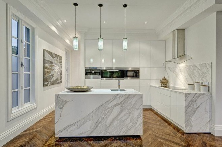 plan-de-travail-marbre-petit-ilot-central-cuisine-moderne-placard-blanc