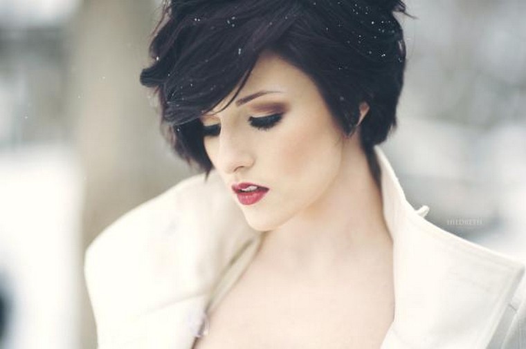 coiffure-mariage-cheveux-courts-idee-tendance