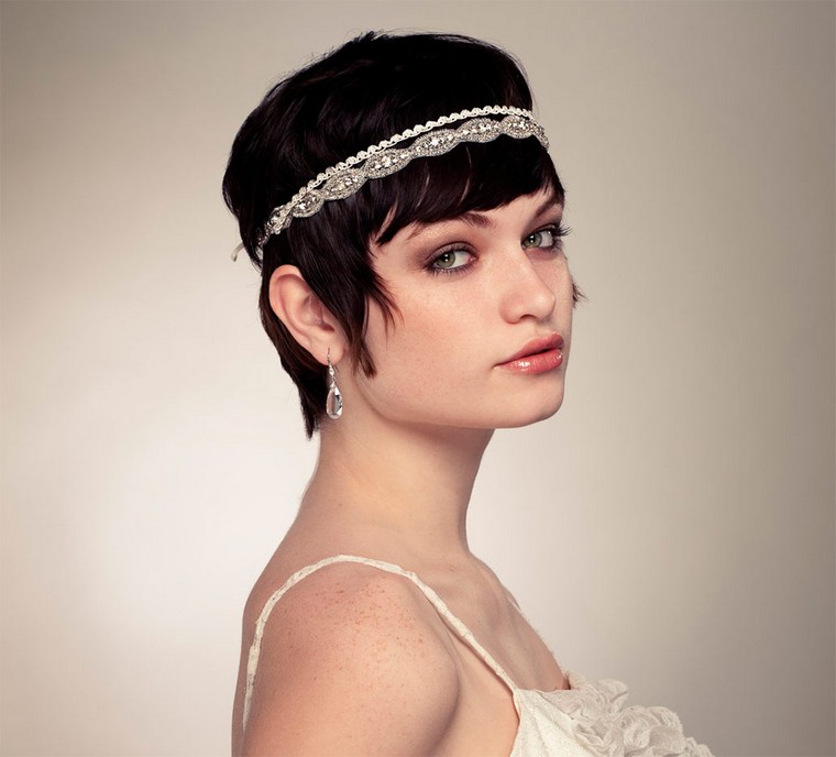 coupe-retro-mariage-coiffure-mariage-cheveux-courts