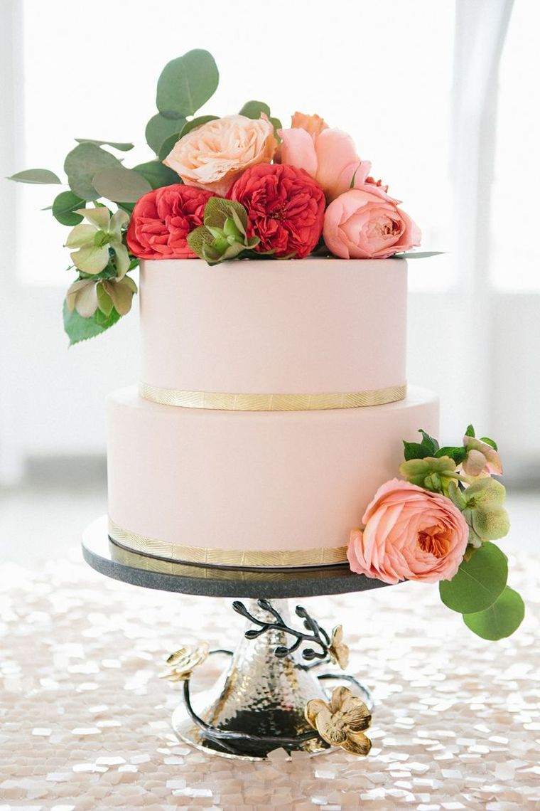 gateau-mariage-decoration-florale-exemple