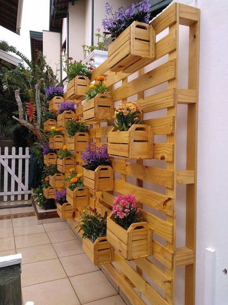 jardiniere-en-palette-bois-jardin-vertical-pas-cher