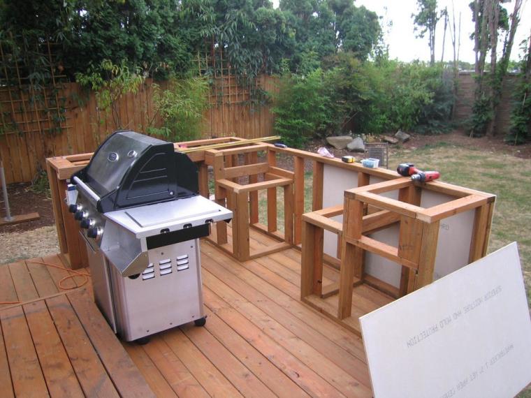 barbecue-bois-planches-diy