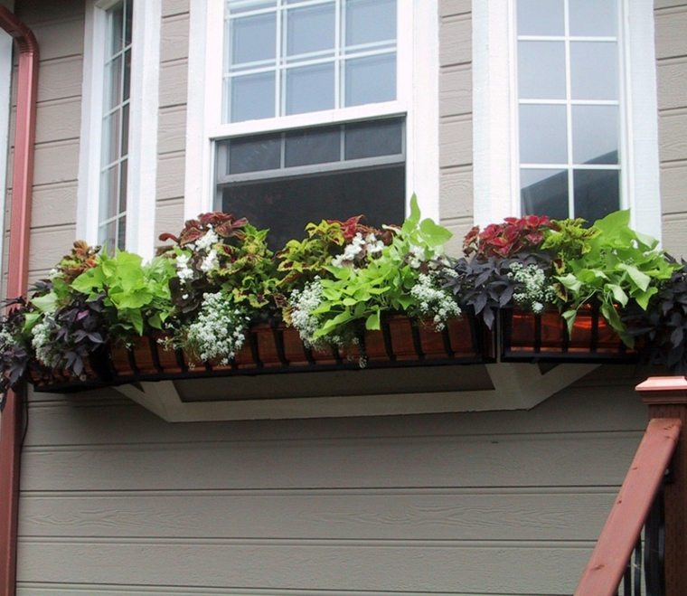 jardiniere balcon-fenetre-type-americaine-idees-diy