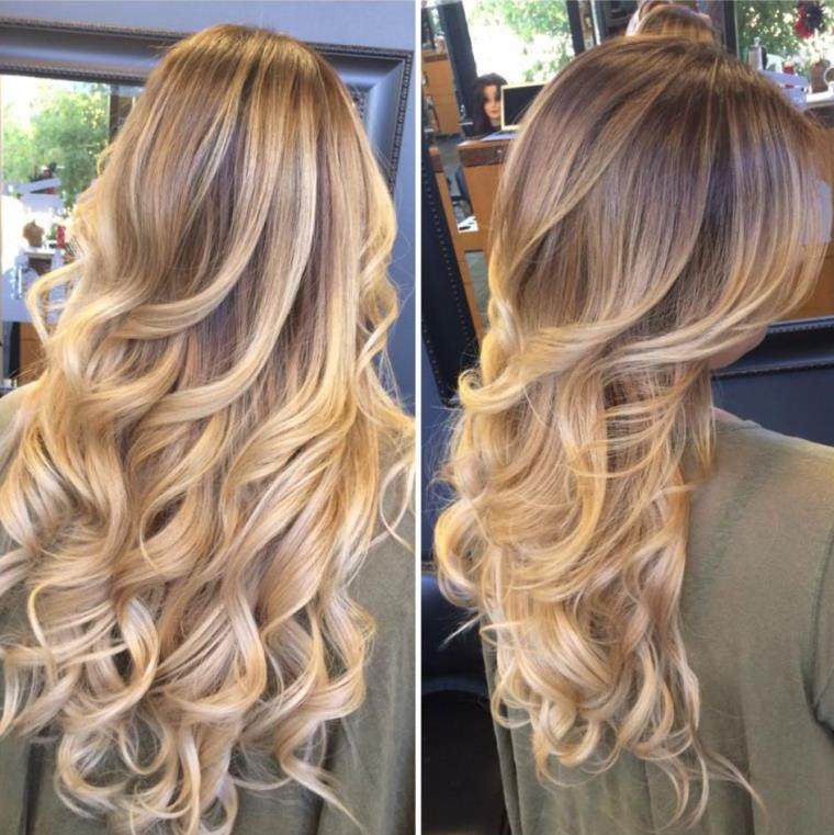 cheveux-boucles-technique-coloration