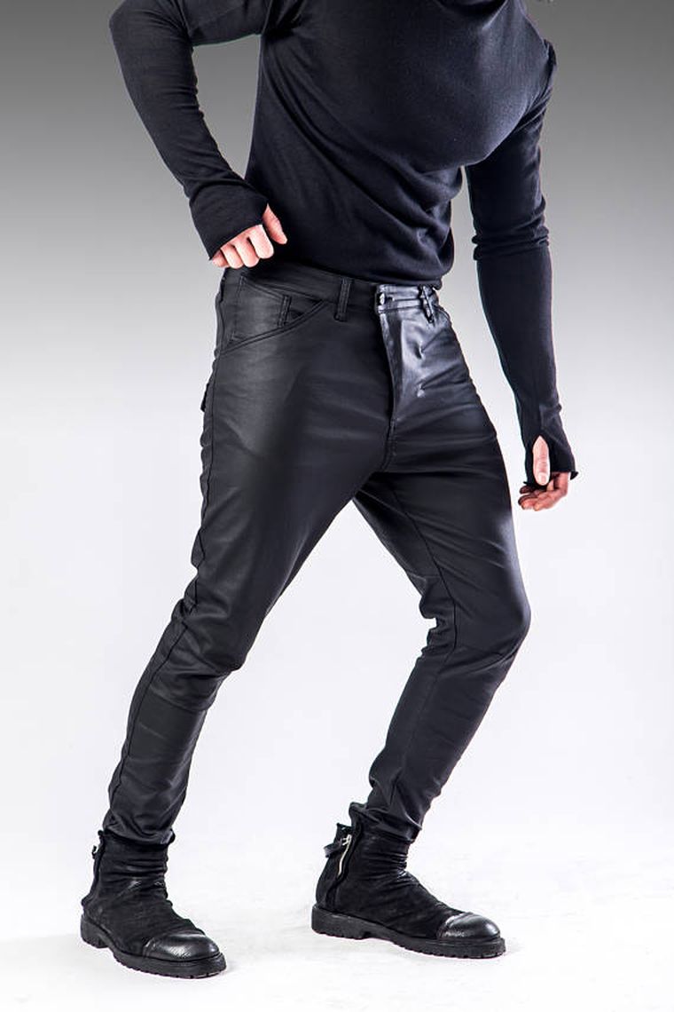 vetement-marque-homme-pantalon-cuir