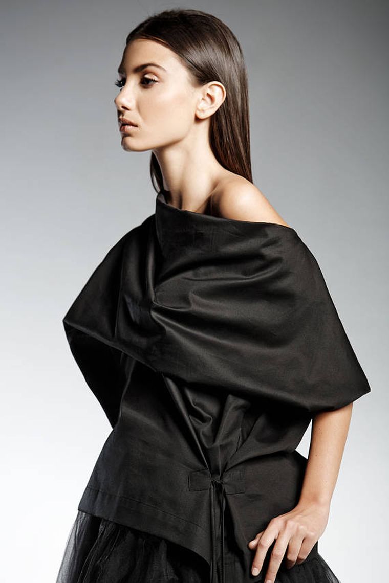 vêtement noir marque-femme-tendance-fashion