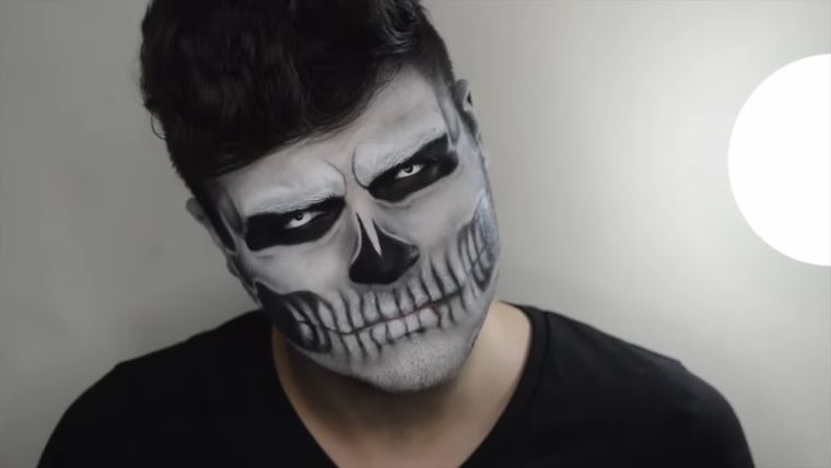 maquillage-halloween-homme-tete-de-mort-tuto