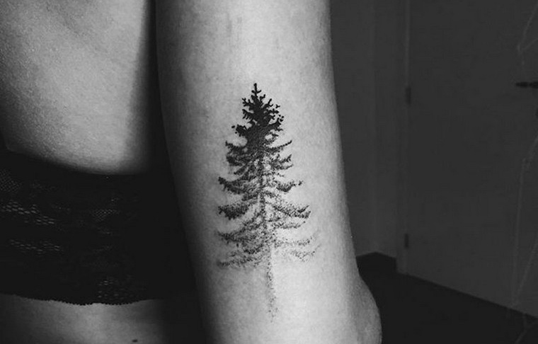 tatouage-arbre-bras-femme-tatouage-original