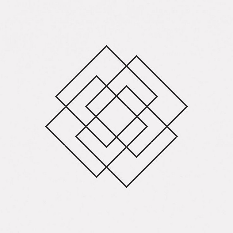 tatouage-geometrique-minimaliste-carre