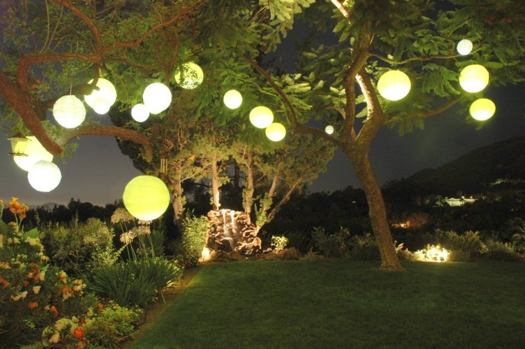 lanterne papier-jardin-illumine