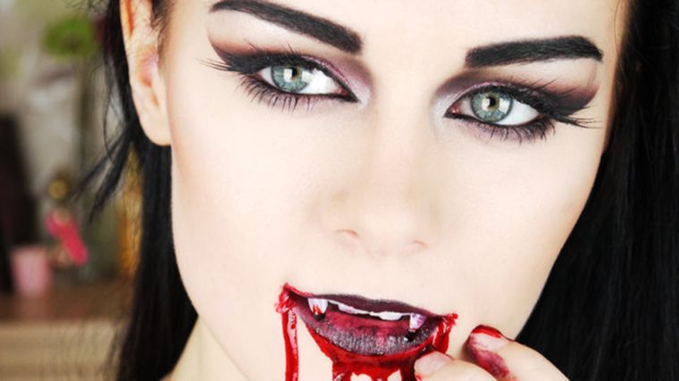 maquillage vampire fille tutoriel-etapes
