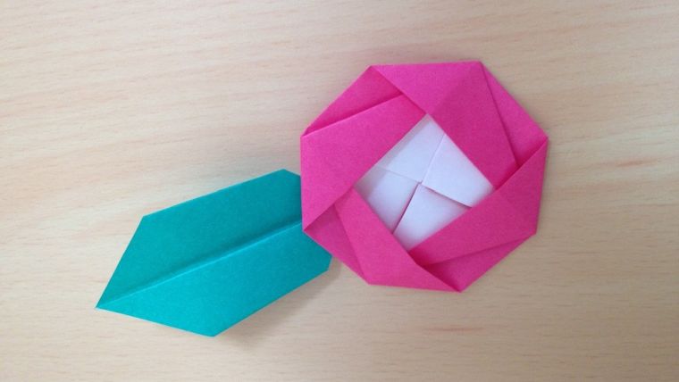 origami fleur camelia-pliage-papier-diy-deco