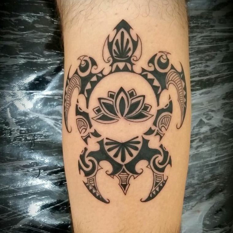 tatouage-moari-idee-tatouage-tribal-bras-homme