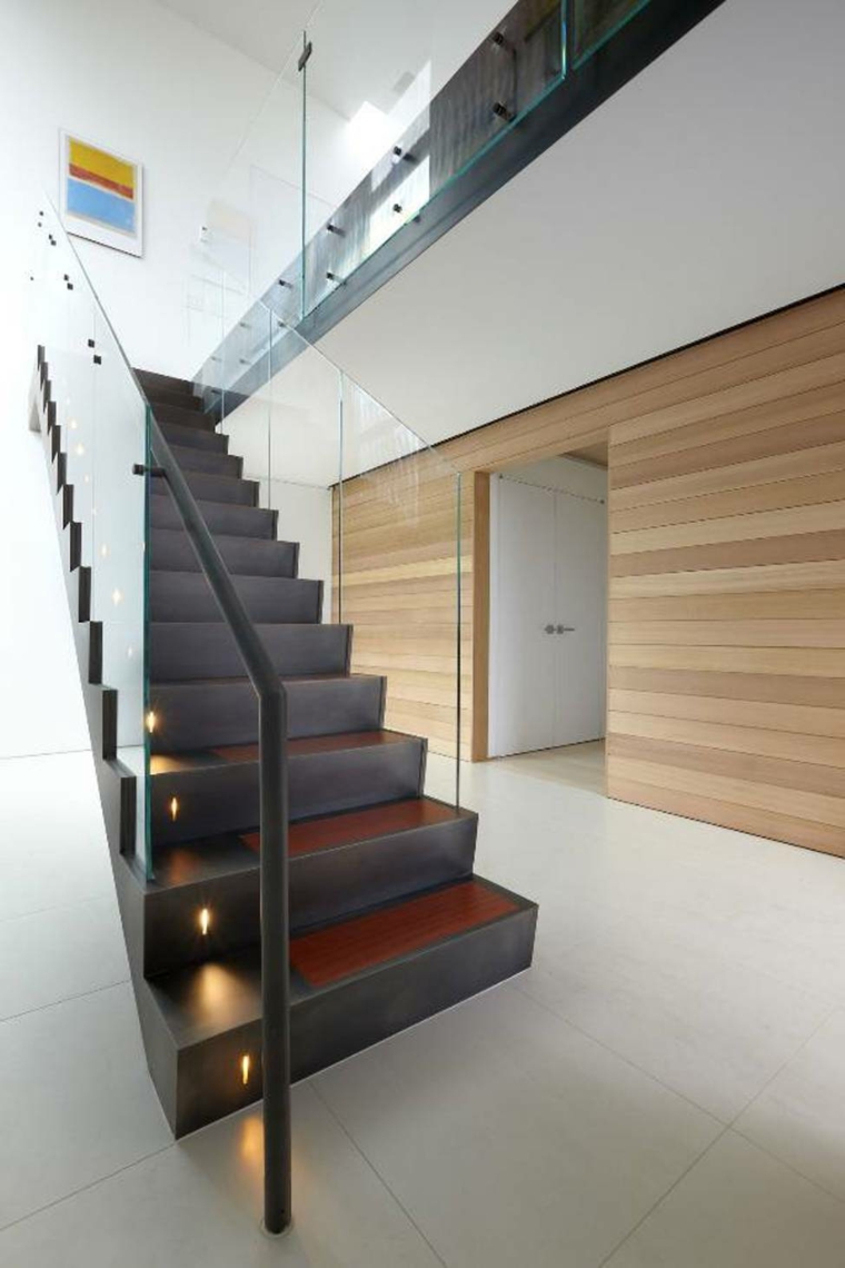 rampe escalier intérieur moderne-verre-cote