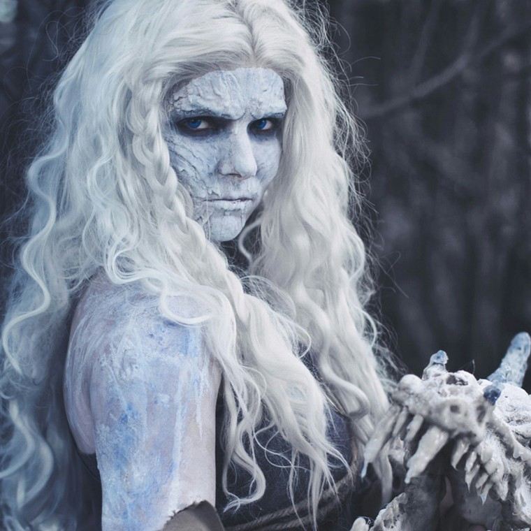 white-walker-daenerys-maquillage-halloween-femme-original