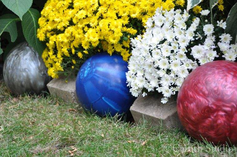 bordure-jardin-original-a-faire-soi-meme-balle-bowling