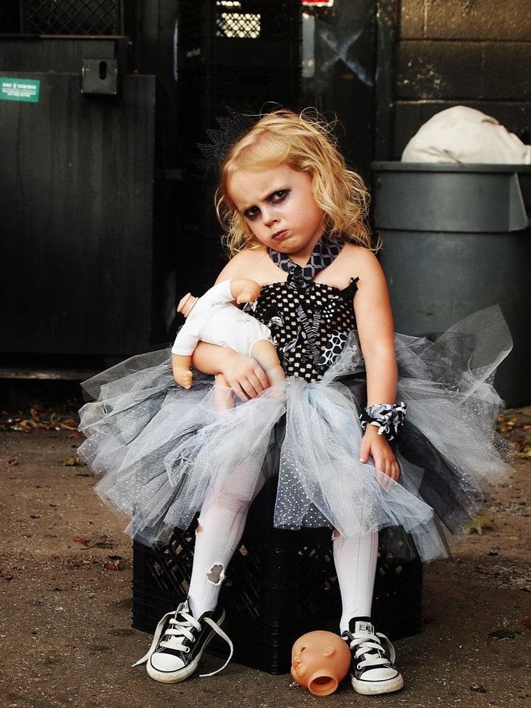 costume-halloween-fille-maquillage-enfant-zombie-mort-vivant