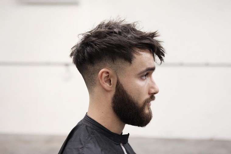coupe-homme-cheveux-courts