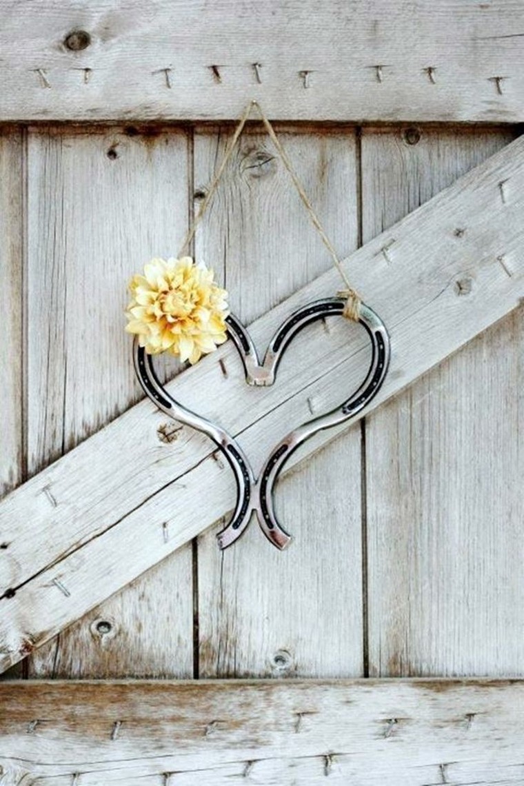 deco-metal-coeur-deco-mur-idees