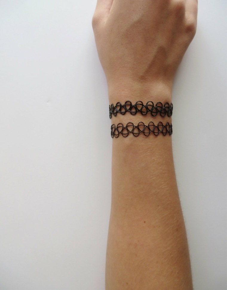 tatouage bracelet idee-venue-bracelet-reel-homme