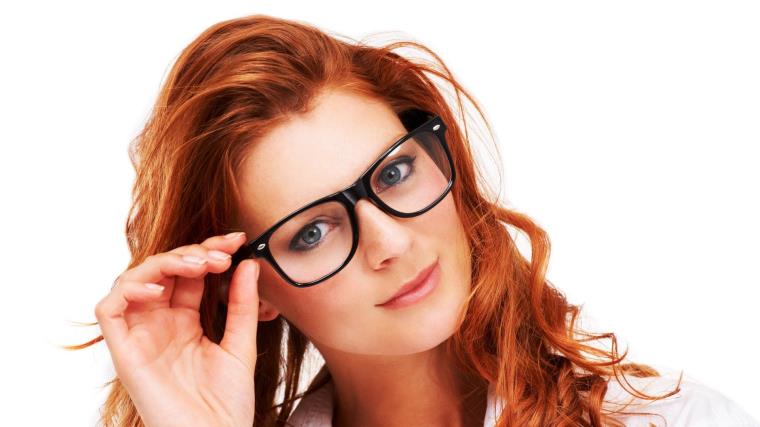 Comment choisir ses lunettes conseils-montures-guide-femme