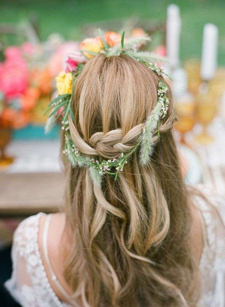 coiffure-de-mariage-rustique-tresse-couronne-fleurs