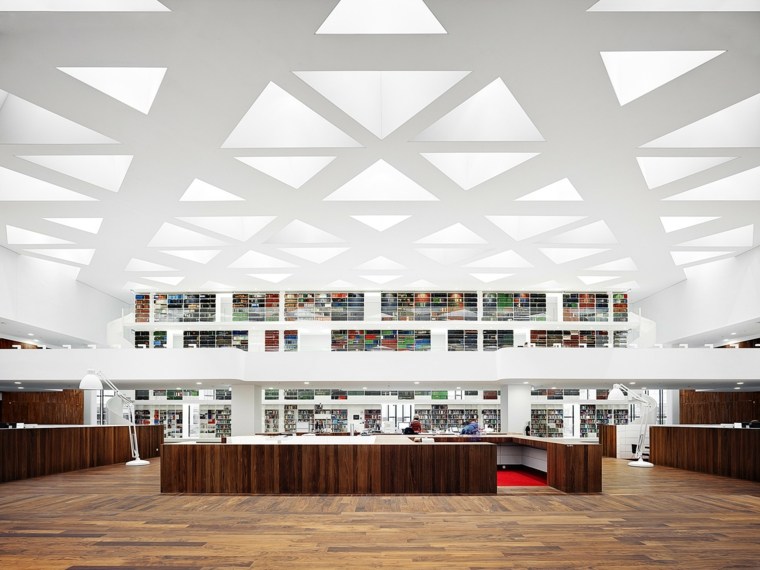 architecture contemporaine education-center-Erasmus-image-Bart-Gosselin