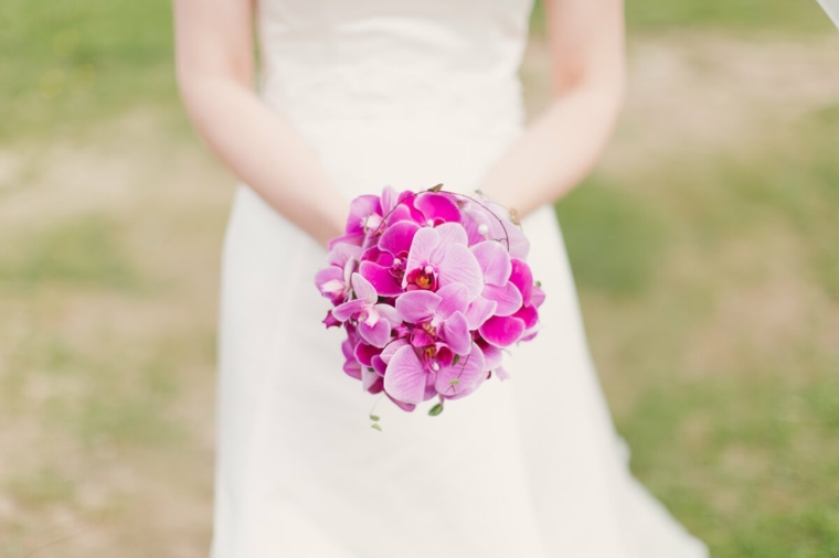 bouquet-mariage-orchidee-roses-photo