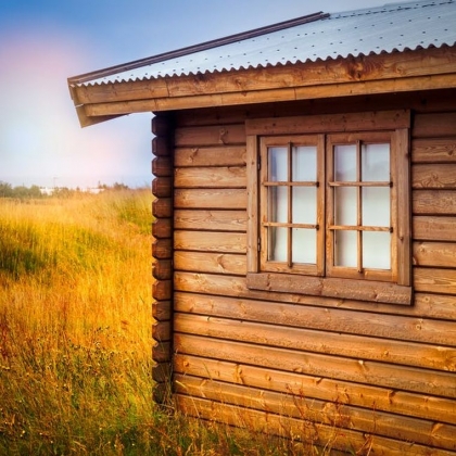 chalet de jardin en bois extension-maison-vacances-idee-deco-exterieur