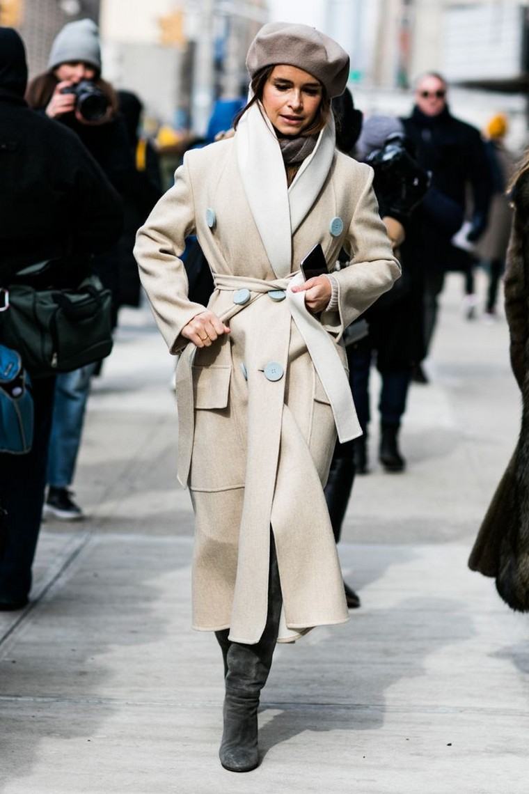 femme-manteau-look-trendy