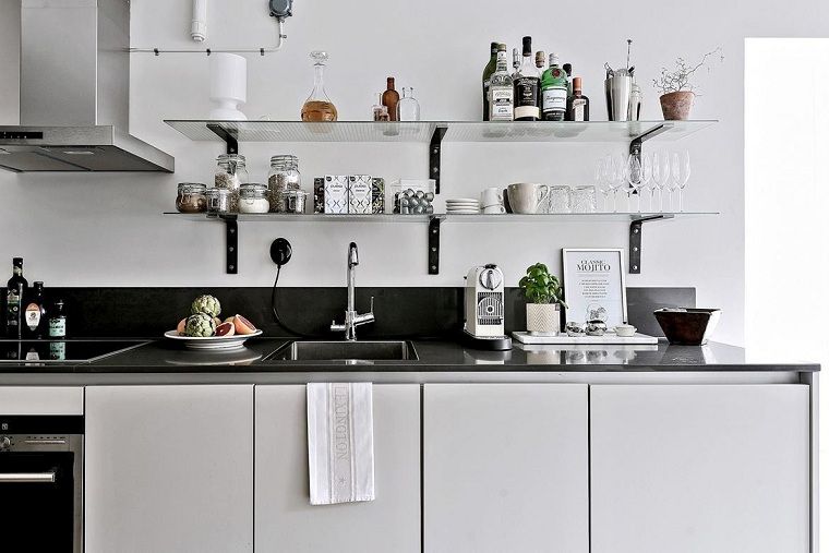 rangement-cuisine-design-contemporain-etagere-ouverte-mobilier-blanc