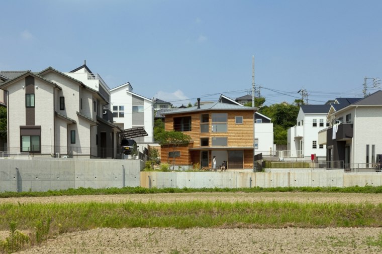 Mamiya Shinichi-studio-design-frontier-house-entre-autres-maisons