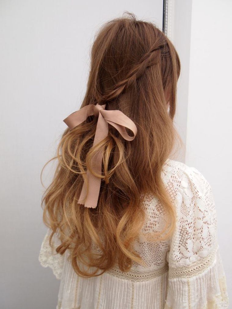 accessoire-pour-cheveux-coiffure-romantique-ruban-rose