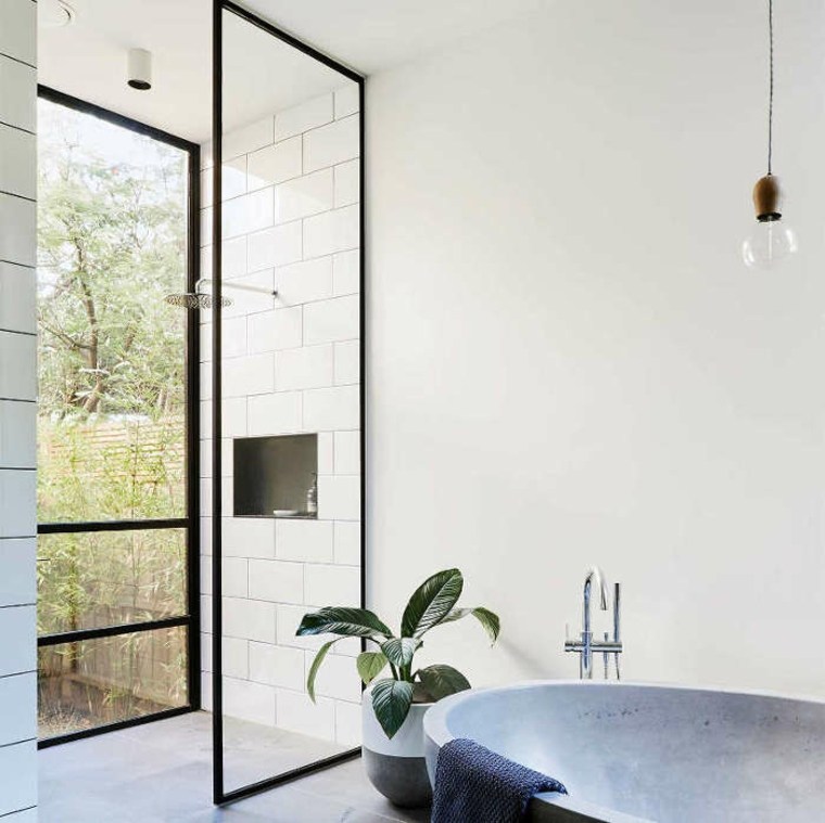 maison en Australie Park-House-studio-tenfiftyfive-interieur-salle-bains