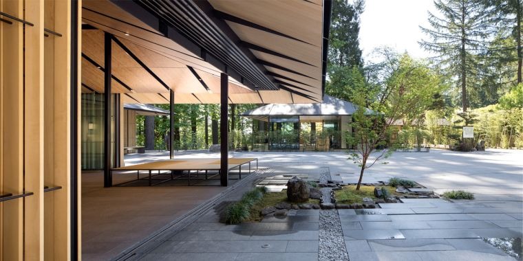 petit-jardin-devant-maison-moderne-style-japonais