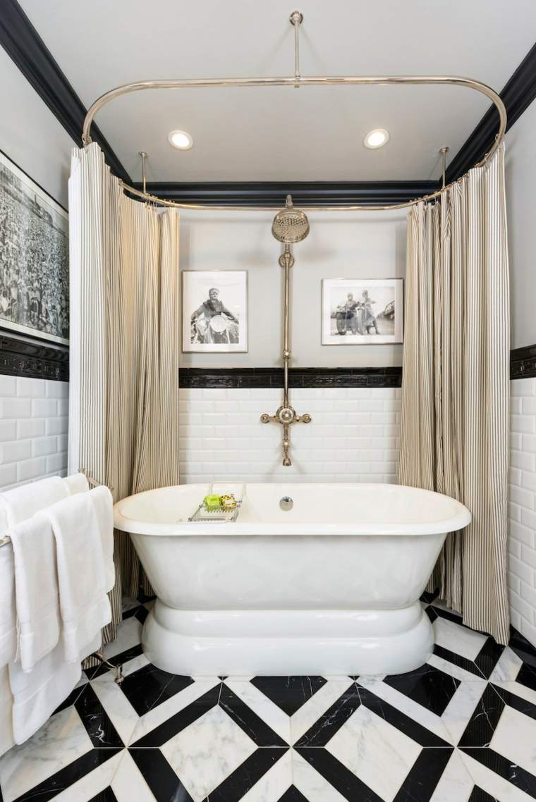 carrelage salle de bain noir et blanc luxe-style-ancien