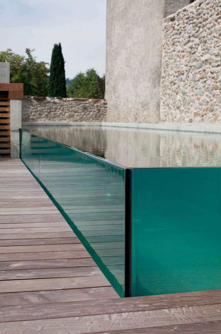 piscine-a-debordement-infinity-pool-verre-excelsior