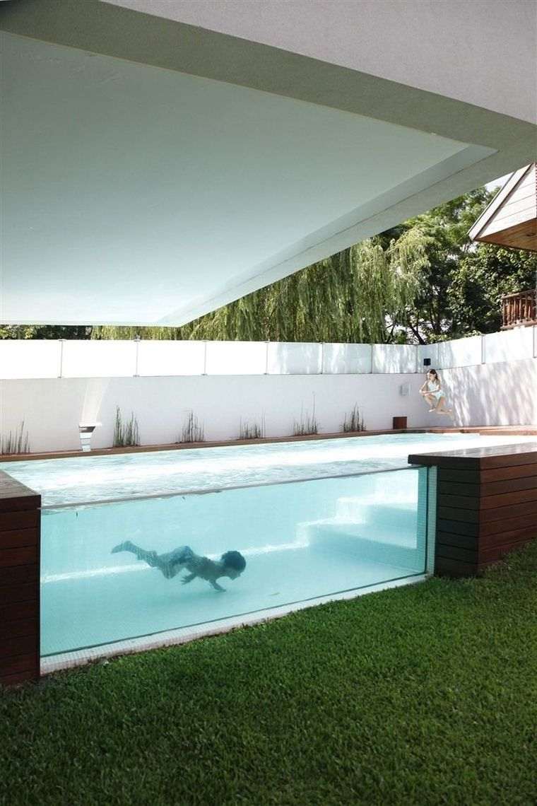 piscine-paroi-verre-maison-design-exterieur-devoto-house