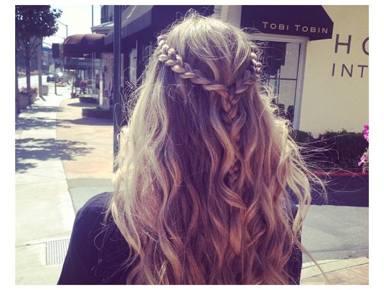coiffure-cheveux-long-style-hippie-chic-tresse