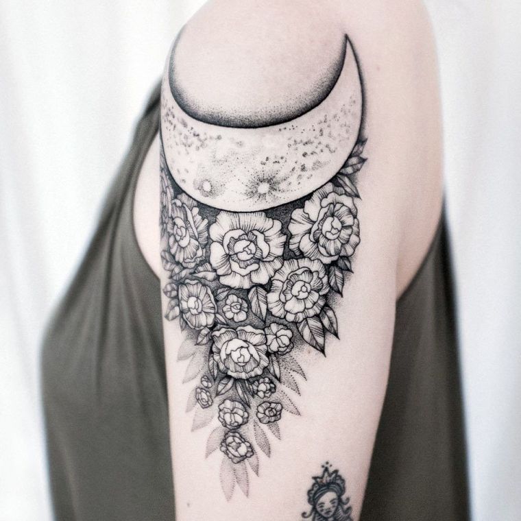 photo-tatouage-pour-femme-fleur