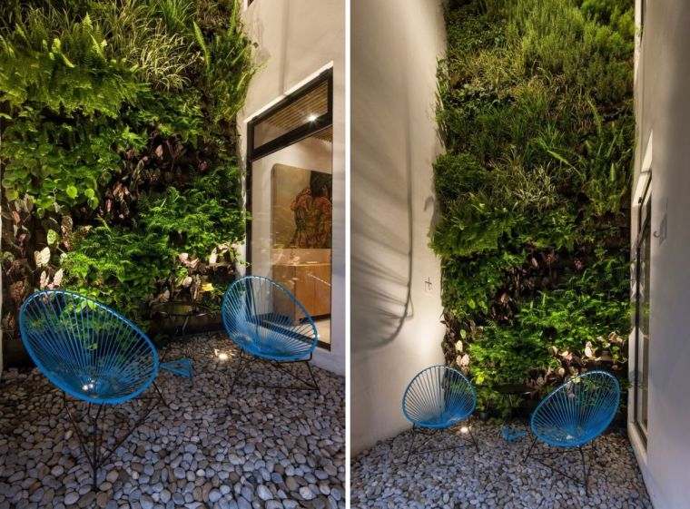 mur-vert-jardin-vertical-petit-espace-deco-cailloux