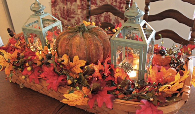 Deco-table-dautomne-lanternes-et-courges2