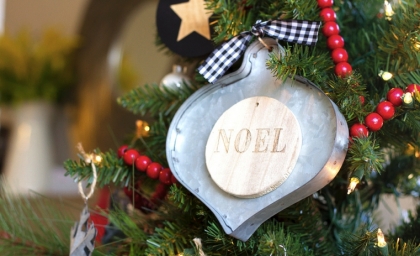 Sapin-Noel-original-Ornements-industriels6