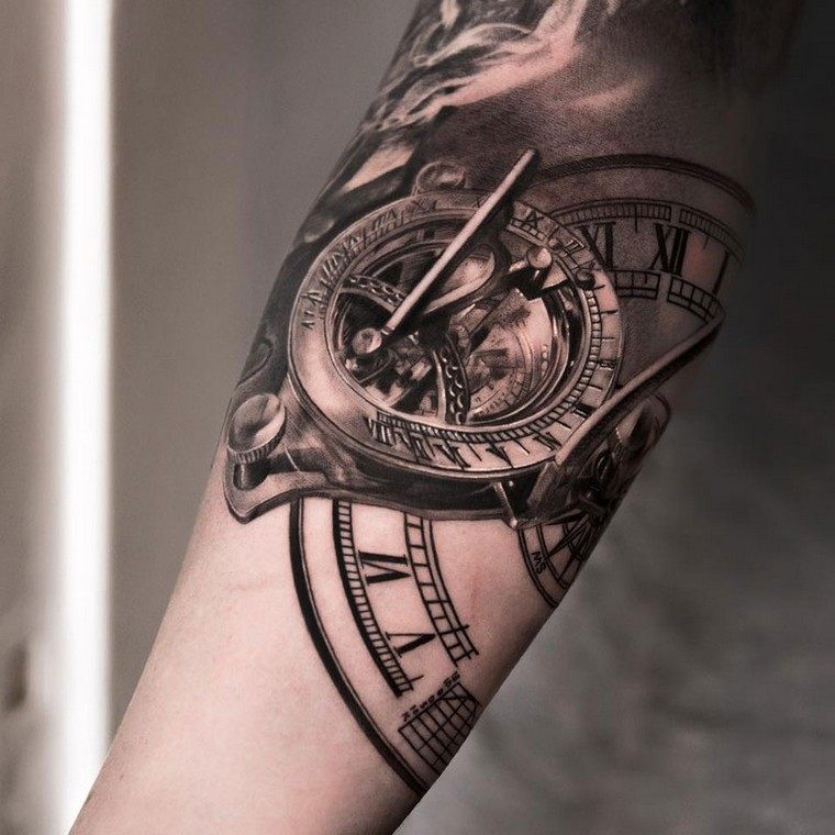 tatouage horloge avant bras homme tatouage idée